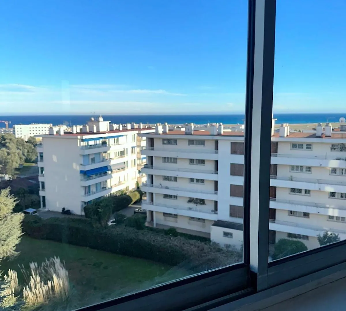 Appartement 4 Pieces A Nice Vue Sur Mer アパート